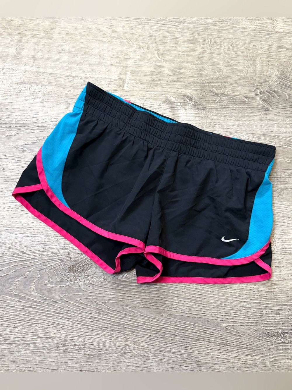 •NIKE• RUNNING SHORTS